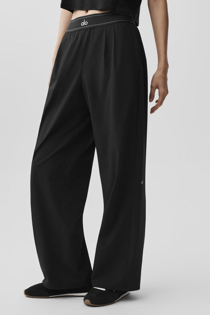 ALO 2 TOPS 2 PANTS
